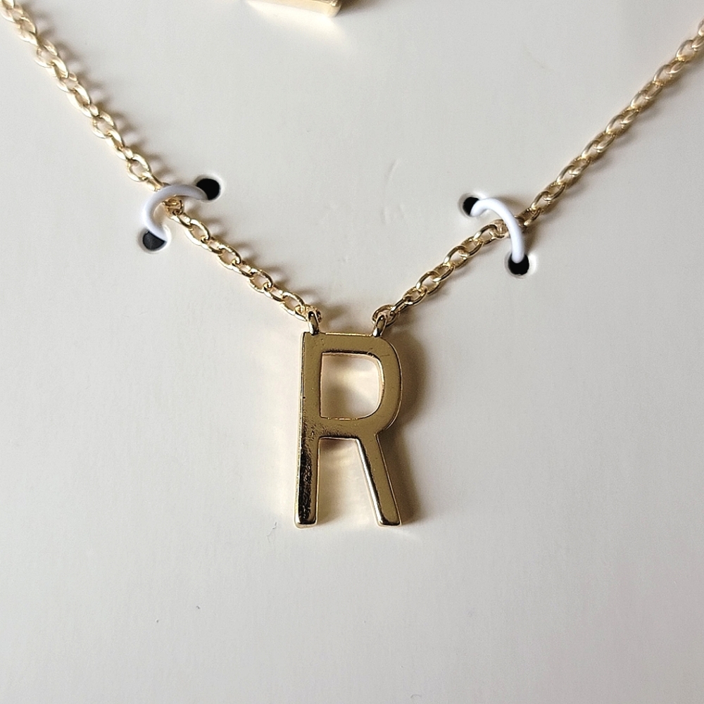 2-piece Necklace Set Gold Tone Initial Letter "R" and Rhinestone Baguette - Picture 5 of 5